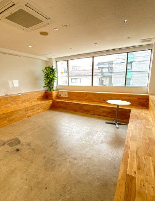 OUTPUT ROOM